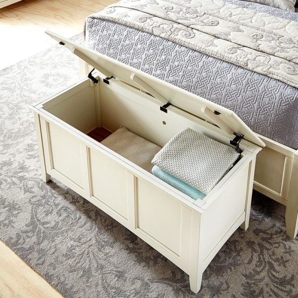 Northlake Storage Trunk